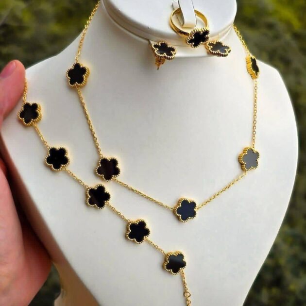 Parure Trèfle 2500da